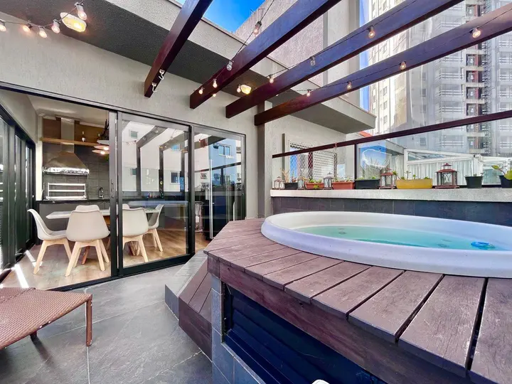 Edifício Marcus Vinicius · Cobertura duplex