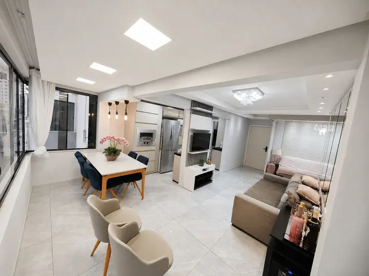 Maria Júlia · Apartamento 203