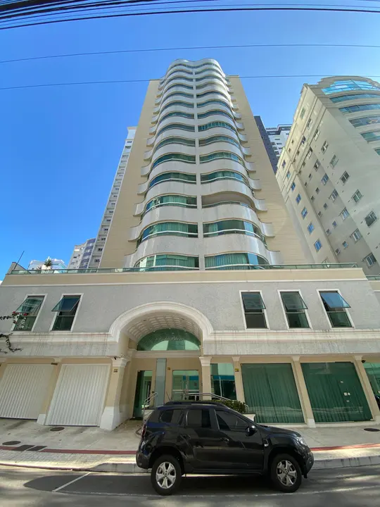 Edifício Le Blanc · Apartamento 802