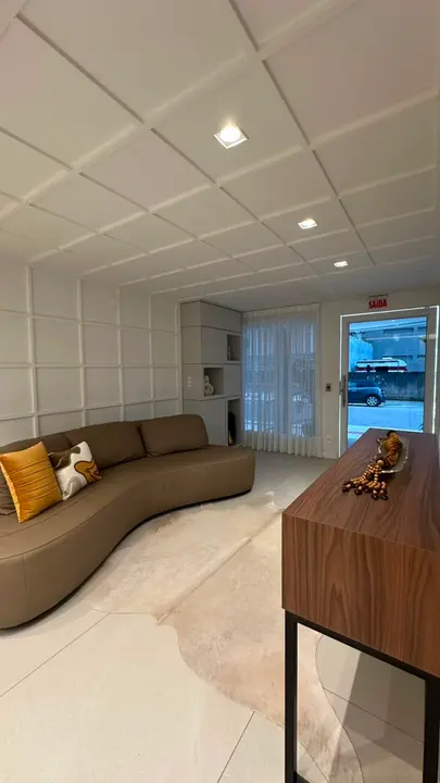 Edifício Turquesa · Apartamento 801