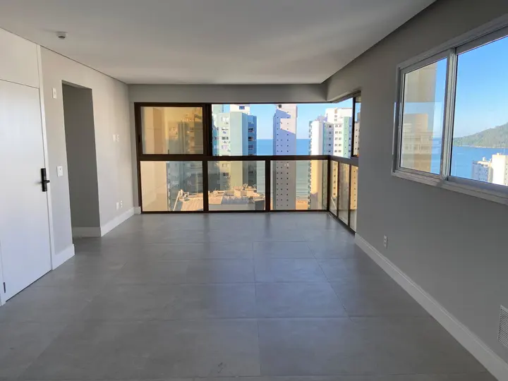 Palazzo Del Sole · Apartamento 2101